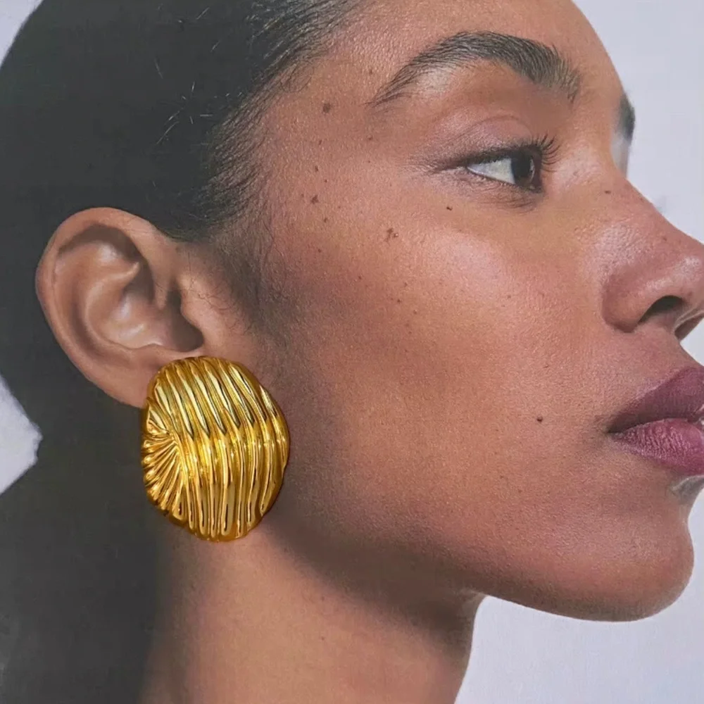 Statement Earrings - Picture 2 of 3